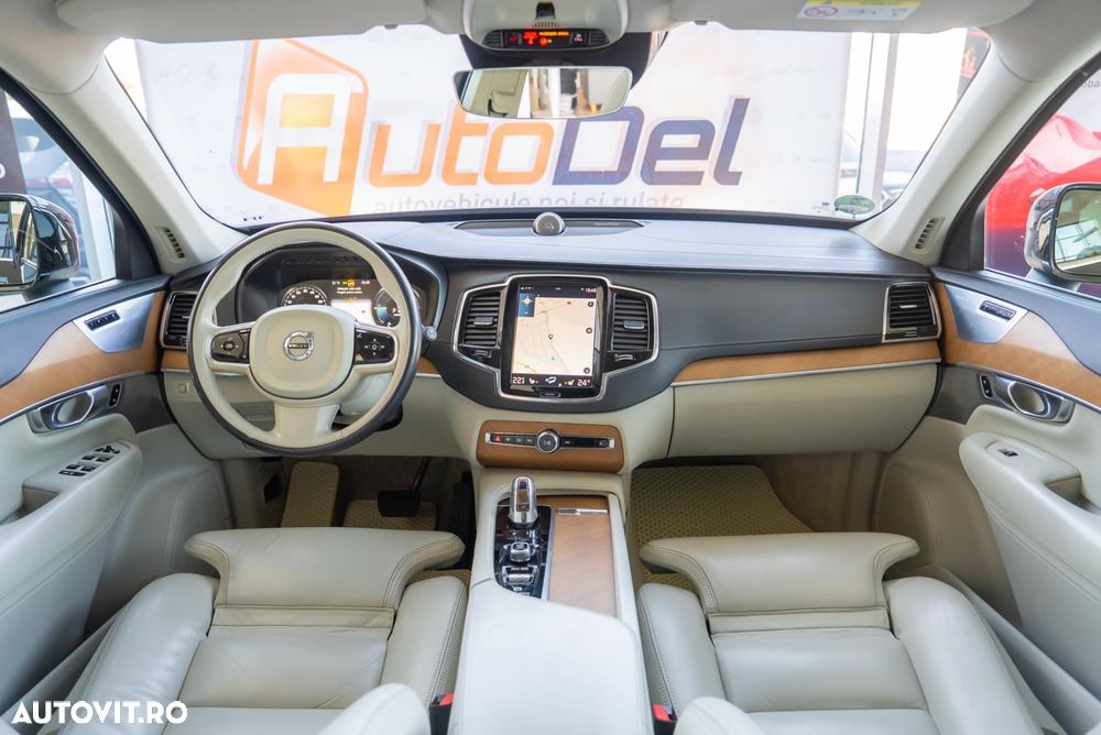 Volvo XC 90 - 16