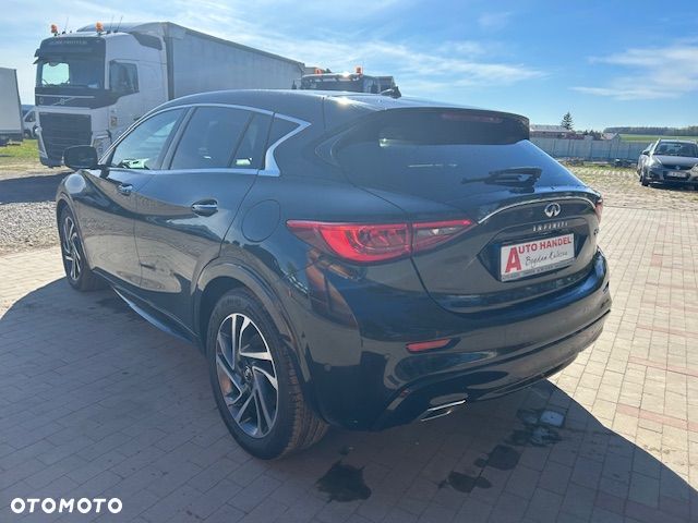Infiniti Q30 1.5d Luxe 7DCT - 2