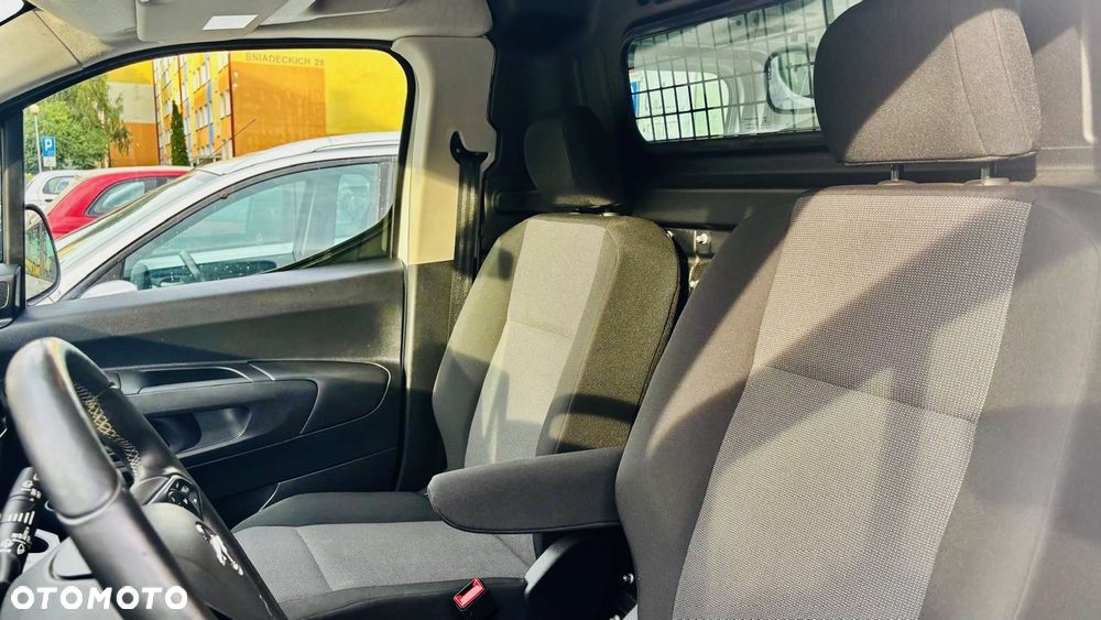 Opel Combo - 8