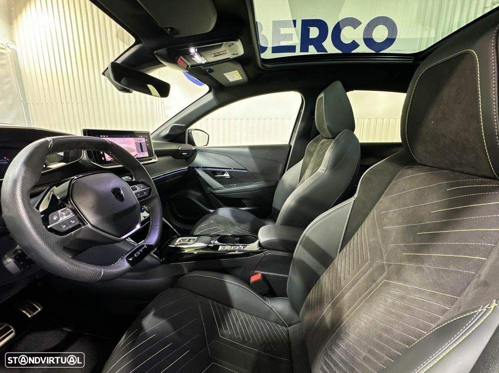 Peugeot e-208 51 kWh GT - 8