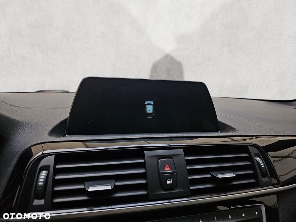 BMW Seria 1 118i GPF Sport Line - 18