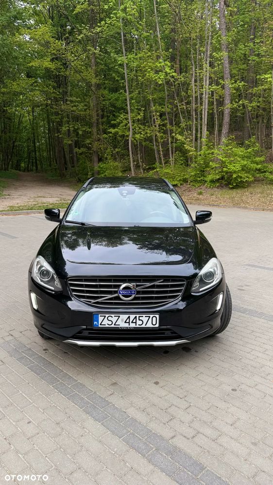Volvo XC 60 D4 Drive-E Momentum - 3