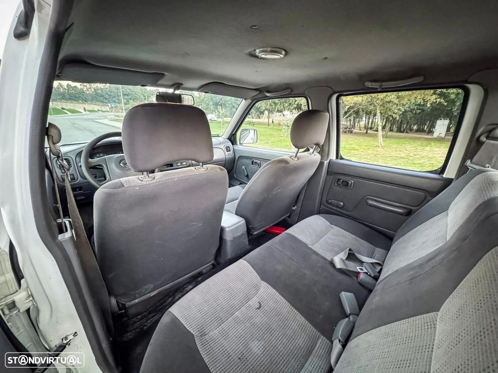 Nissan Pick Up 2.5 DDTi CD Comfort 2WD - 18