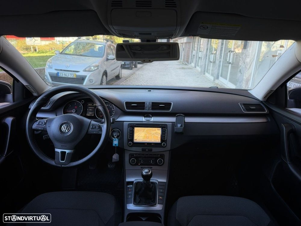 VW Passat Variant 1.6 TDI BlueMotion - 5