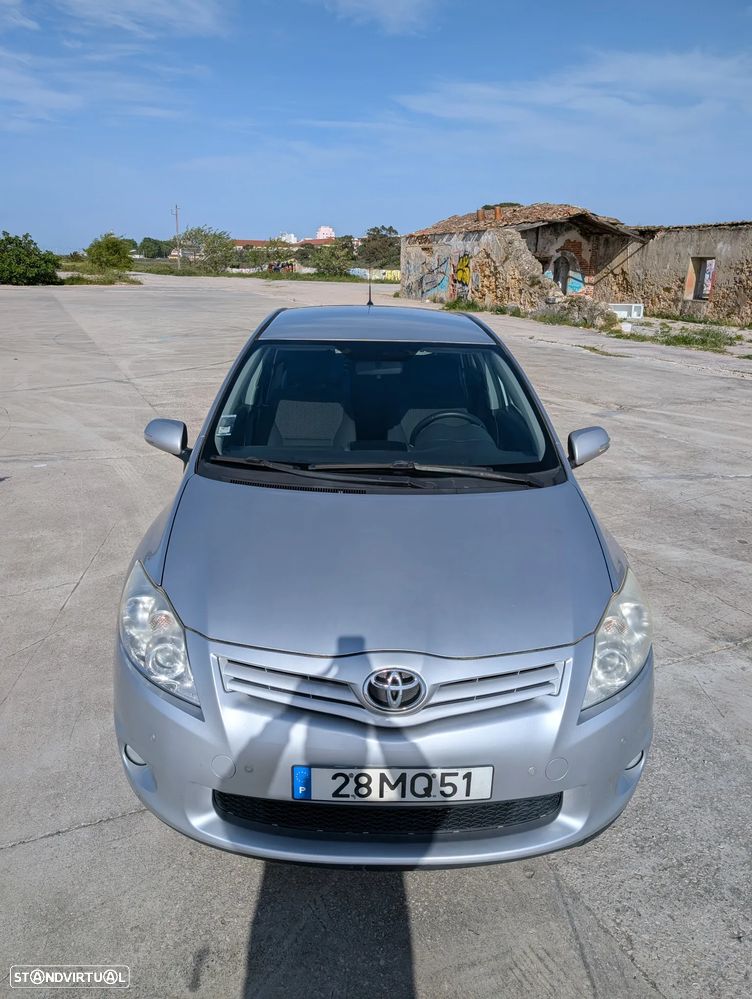 Toyota Auris 1.4 D-4D Comfort - 3