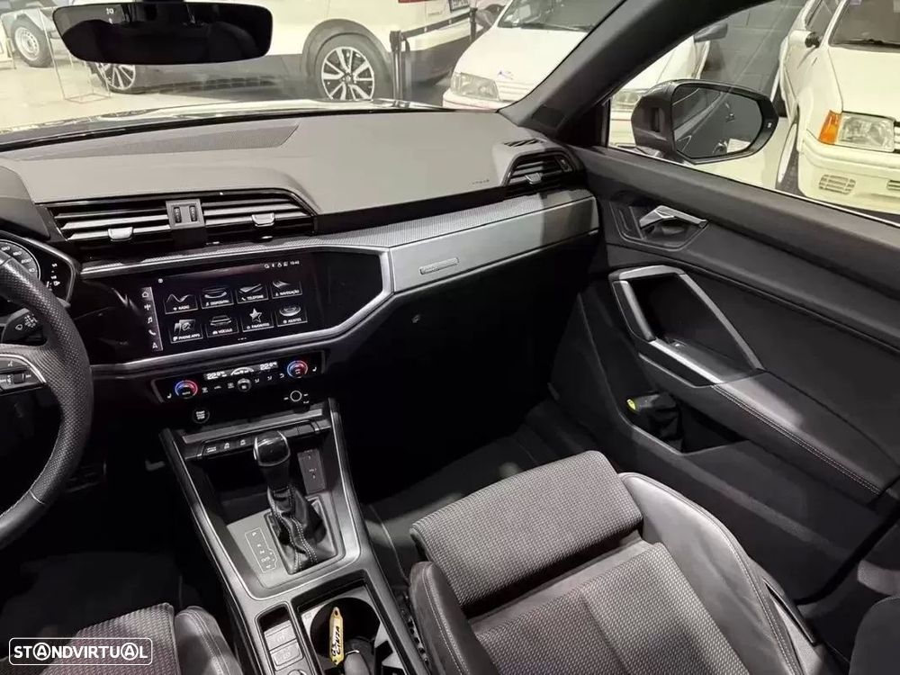 Audi Q3 Sportback 35 TDI S tronic S line - 16