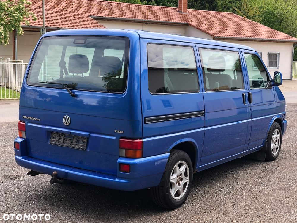 Volkswagen Multivan - 3