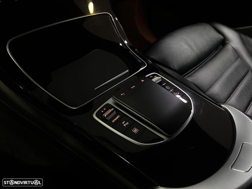Mercedes-Benz GLC 300 e 4Matic - 35