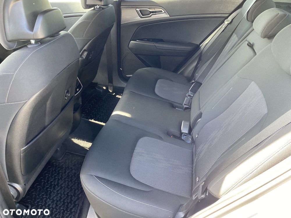 Kia Sportage - 11