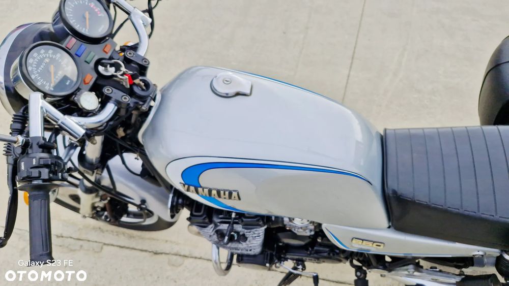 Yamaha XJ - 9