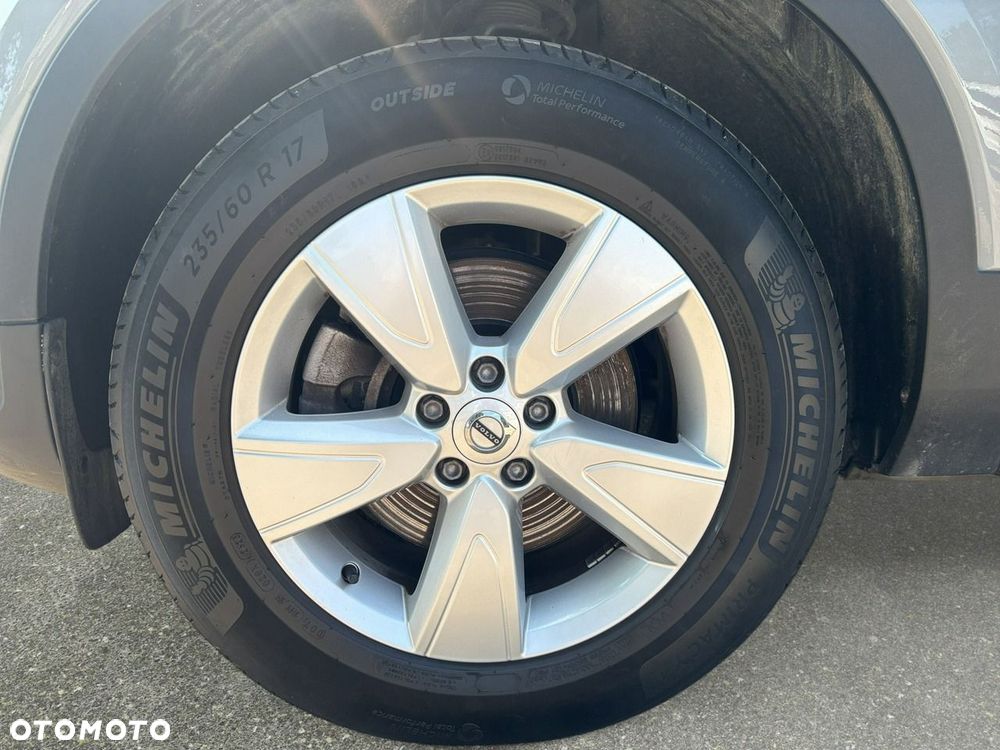 Volvo XC 40 - 9