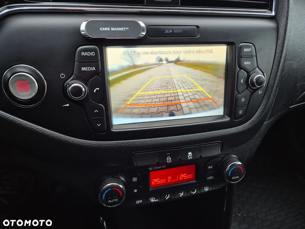 Kia Ceed 1.6 CRDi 136 ISG GT Line - 16