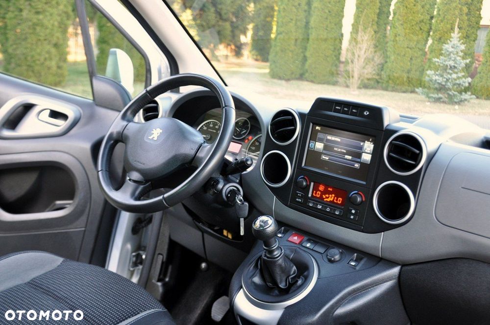 Peugeot Partner - 27