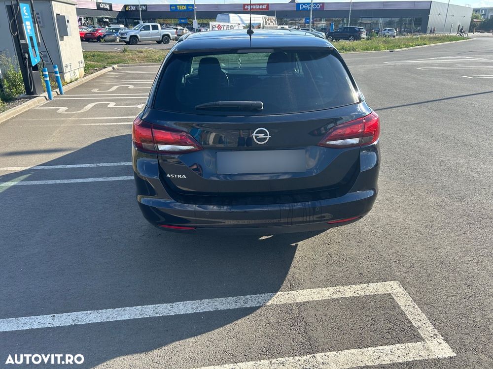 Opel Astra 1.4 Turbo ECOTEC Dynamic - 2