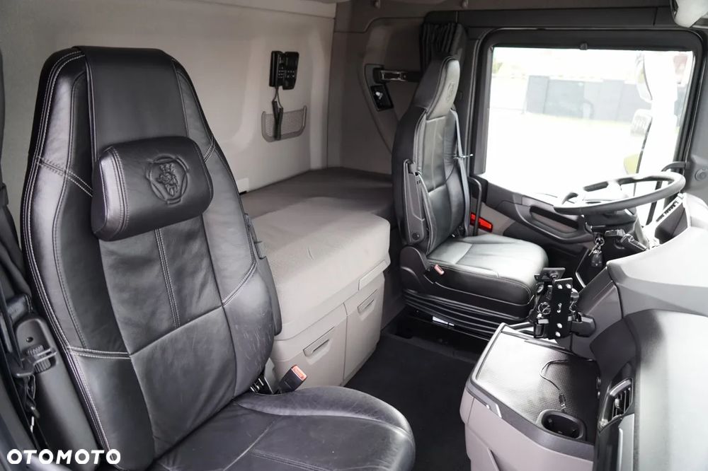 Scania S 500 / RETARDER / KLIMA POSTOJOWA /  CAŁA NA PODUSZKACH / SKÓRY / - 36