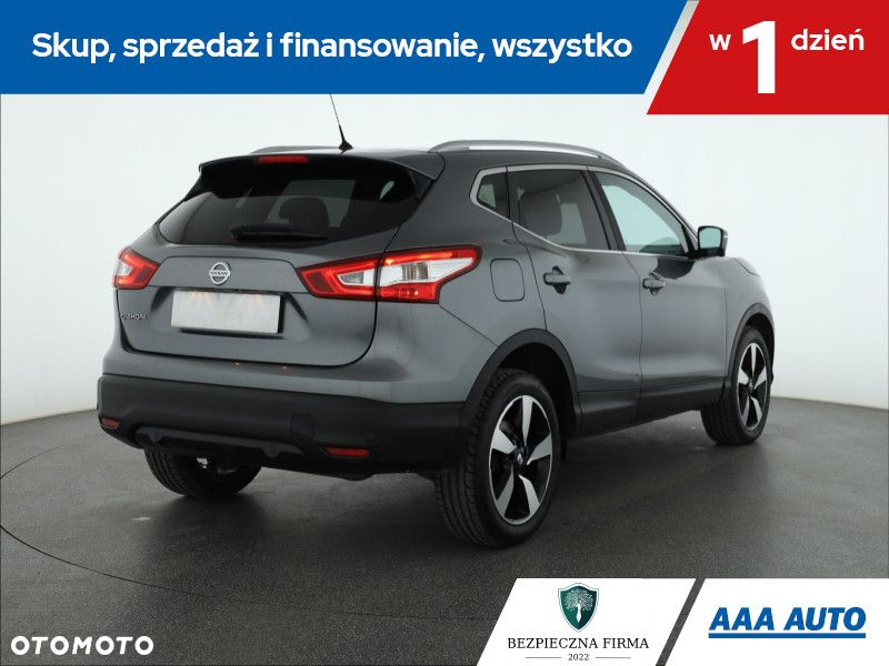 Nissan Qashqai - 6