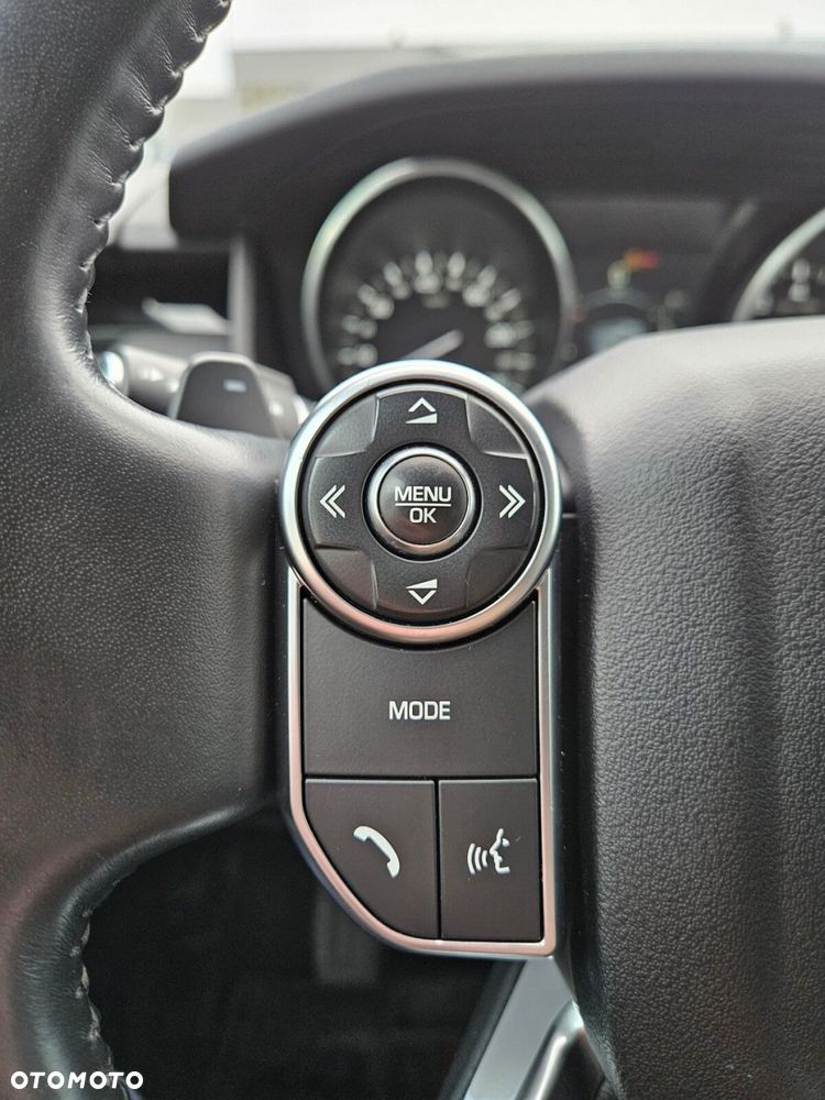 Land Rover Discovery 3.0 Si6 SE - 14