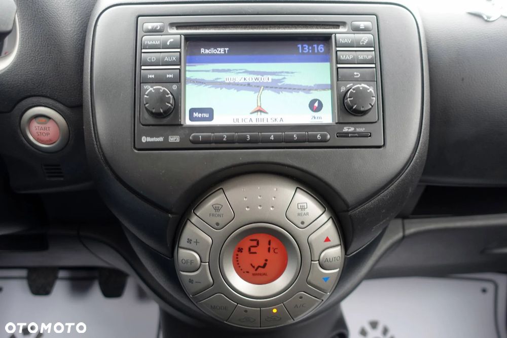 Nissan Micra 1.2 30 Jahre Edition - 16