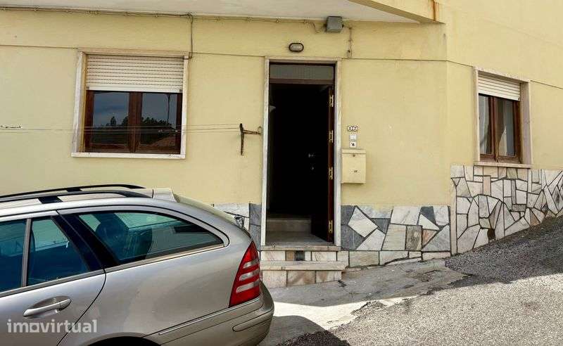 T2 Totalmente Remodelado a Estrear - Centro de Fanhões