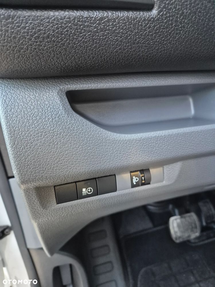 Toyota Proace L2 2020r 2.0HDI BLIS KAMERA  FULL SERVIS ASO JAK NOWY 100% BEZWYPADKOWY - 11
