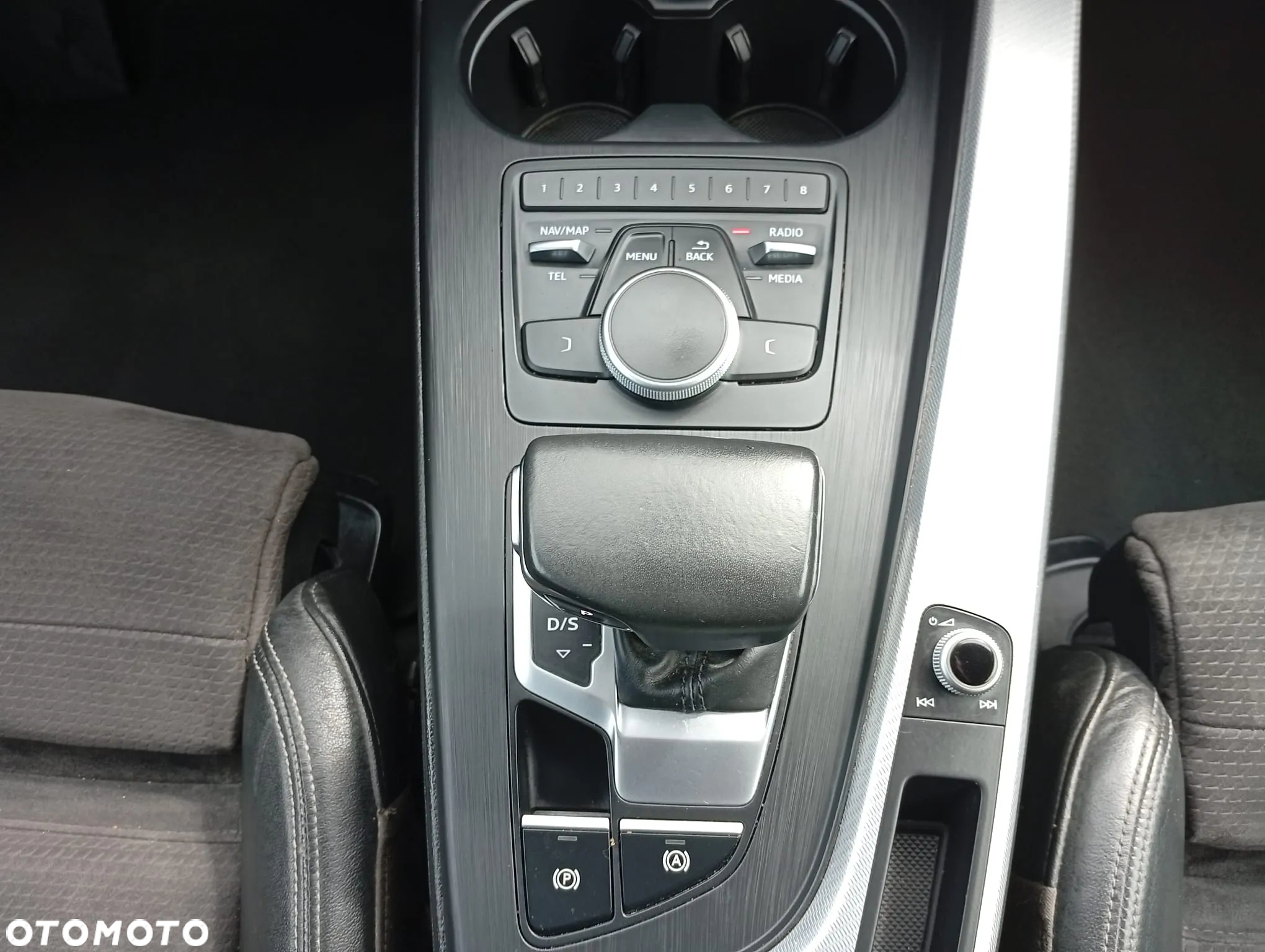 Audi A4 40 TDI Quattro S Line S tronic - 24