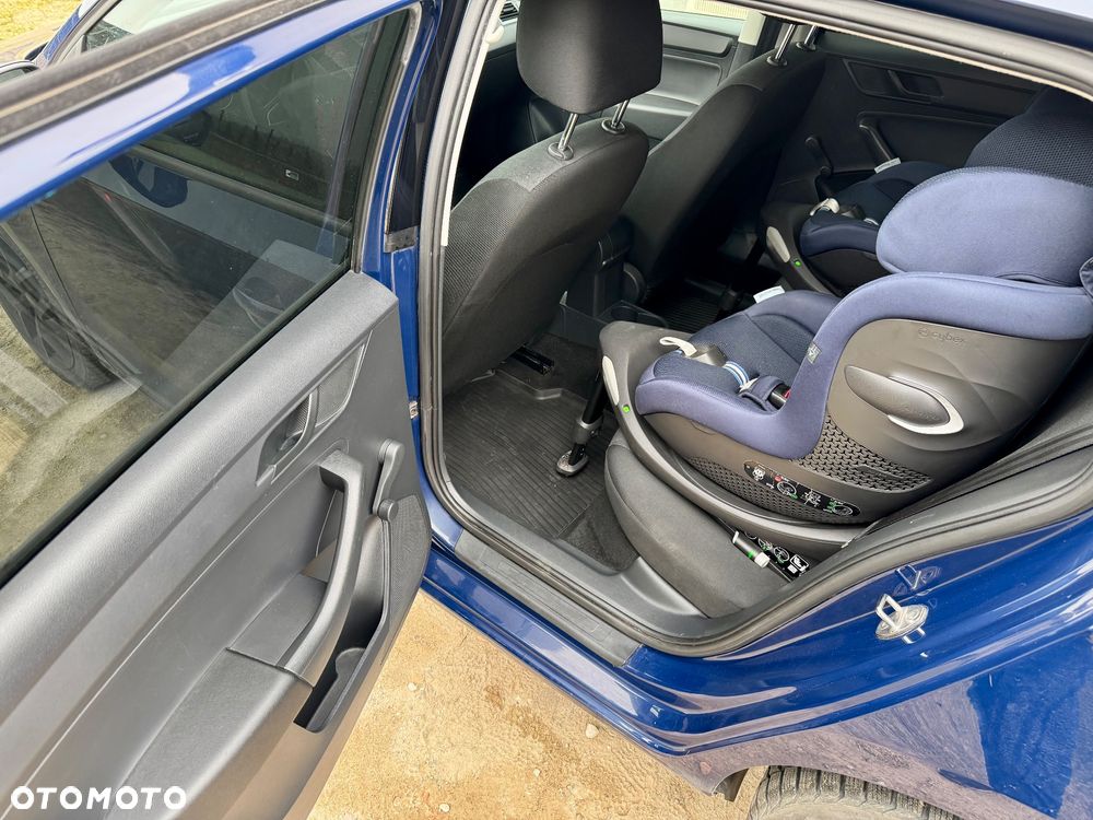 Skoda RAPID 1.2 TSI Active - 8