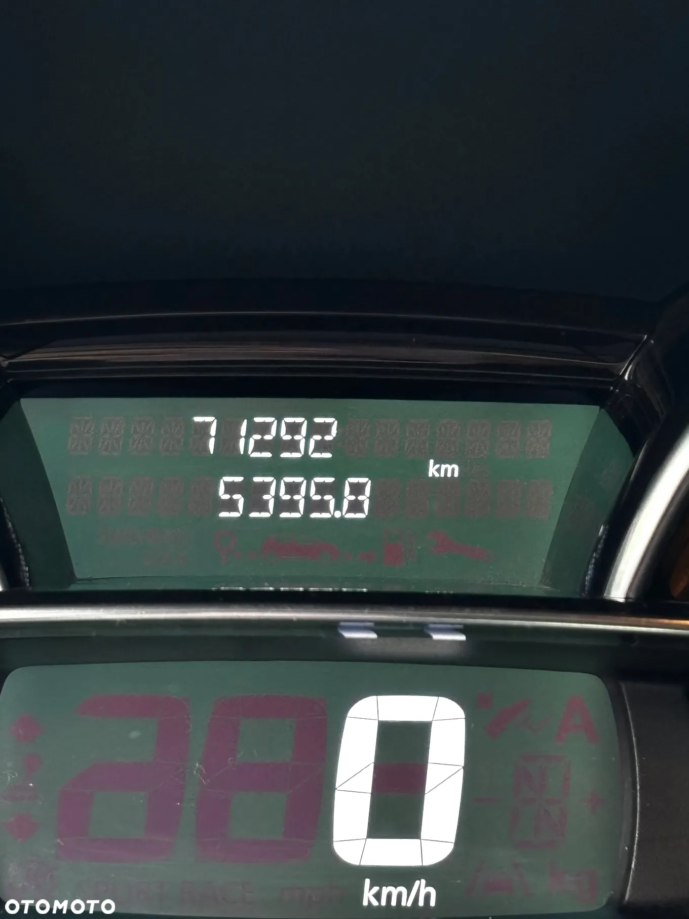 Renault Clio 1.2 16V Limited - 9
