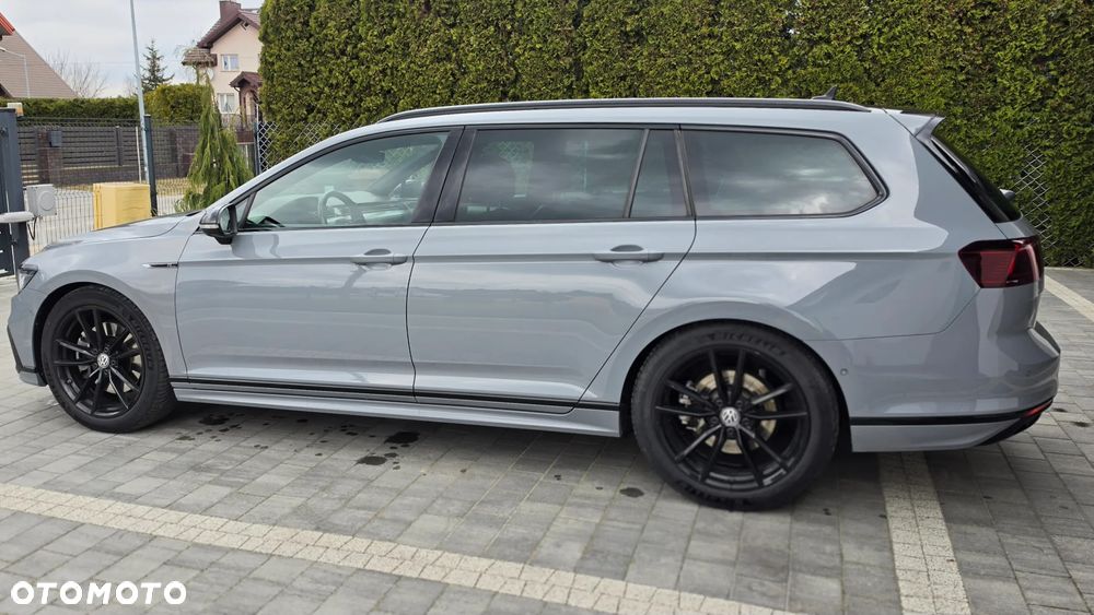 Volkswagen Passat - 8