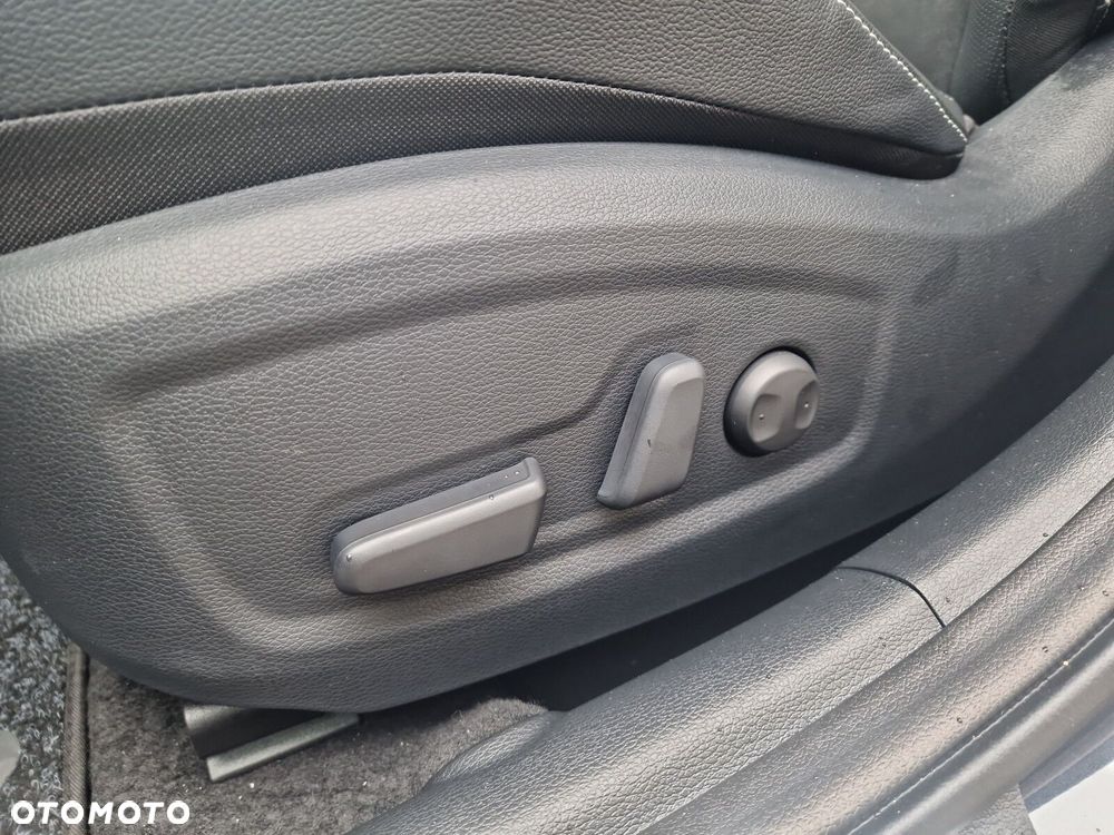 Kia XCeed 1.6 T-GDI GT-Line DCT - 24