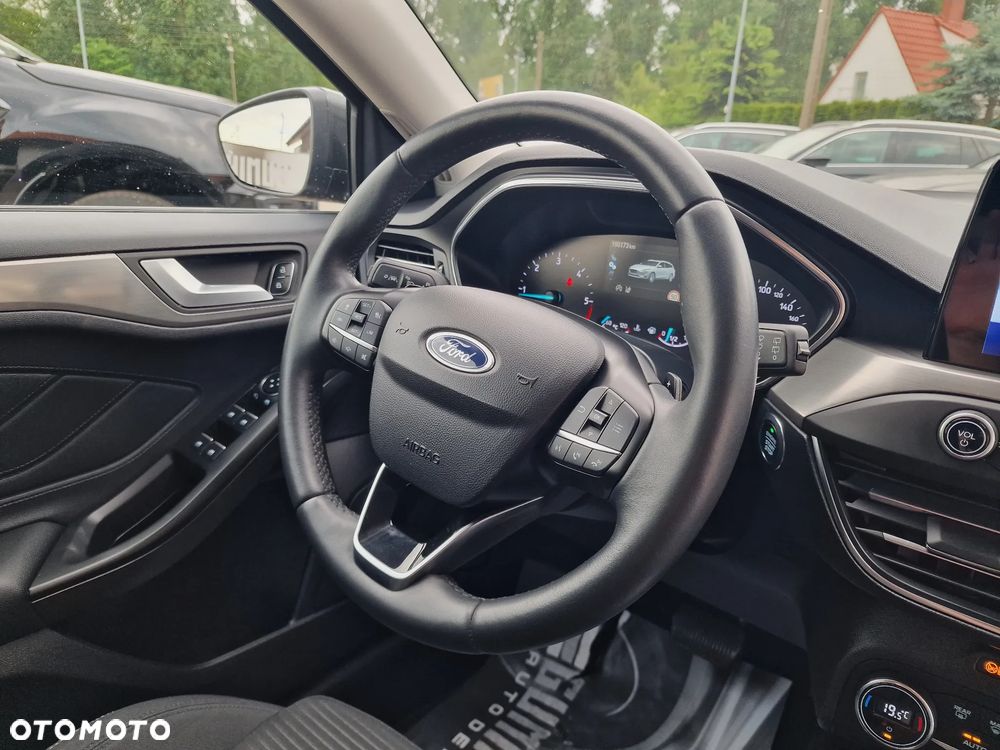 Ford Focus 2.0 EcoBlue Titanium X - 31