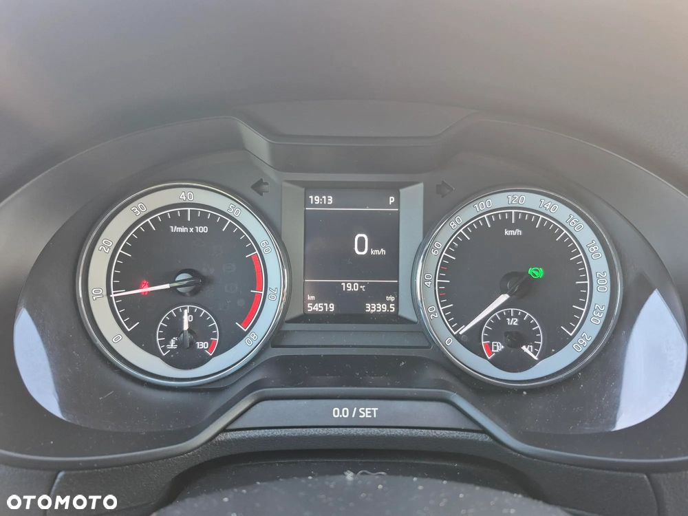 Skoda Octavia 1.5 TSI ACT Style DSG - 7