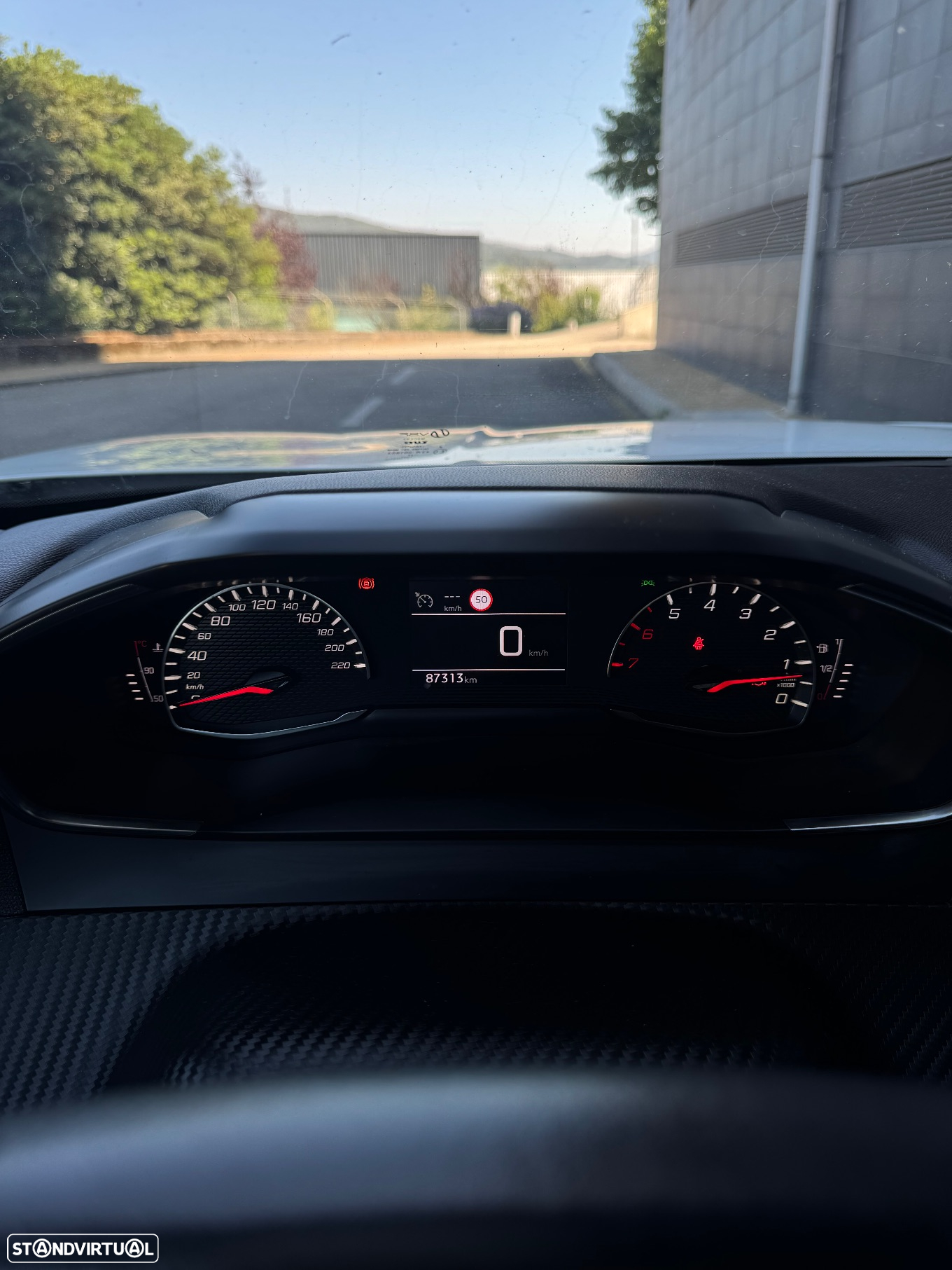 Peugeot 2008 1.2 PureTech Active - 13