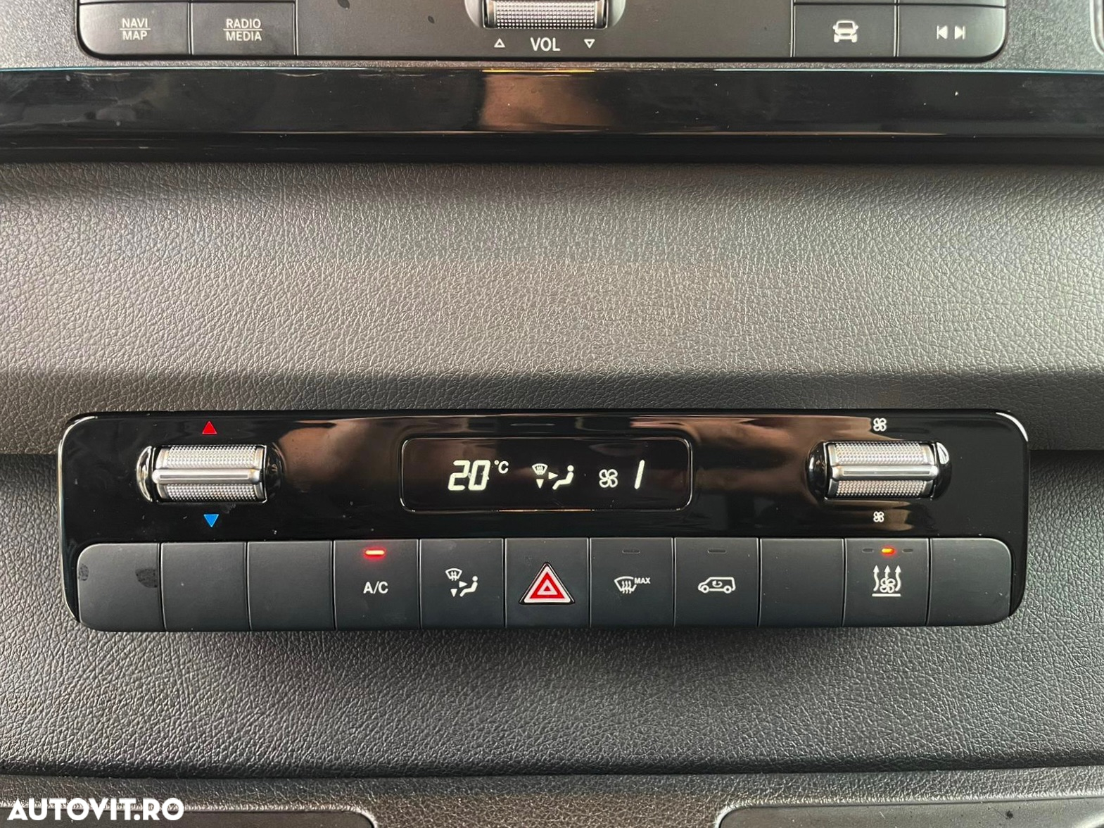 Mercedes-Benz Sprinter 319 CDI 3.0 D AUTOMAT FRIGORIFIC THERMO KING - 27