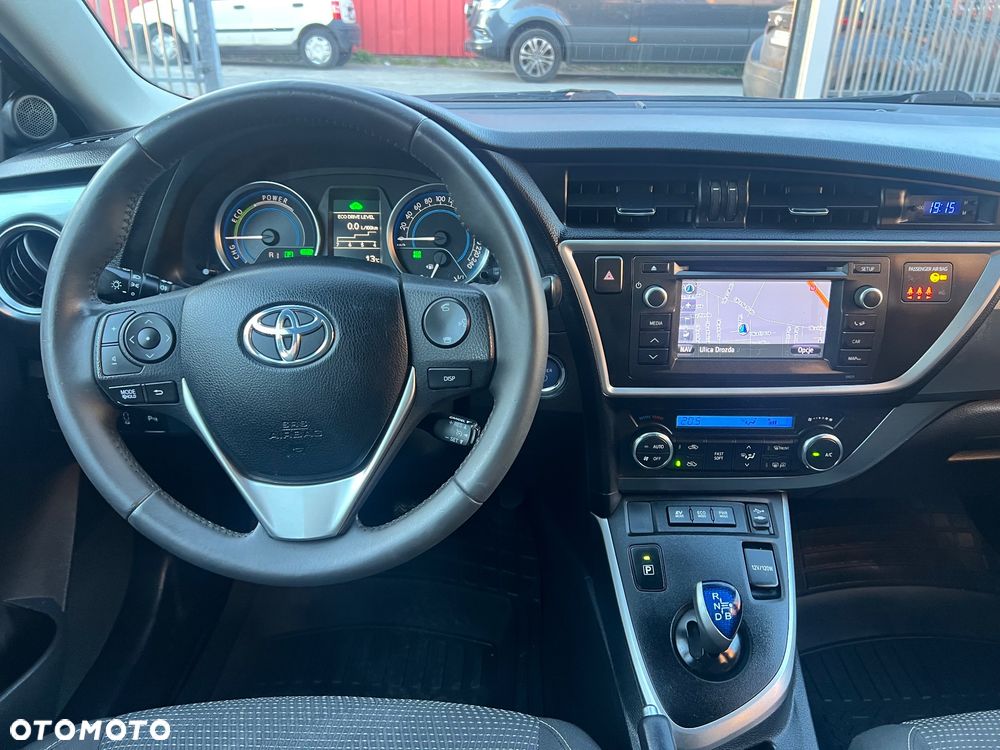 Toyota Auris - 23