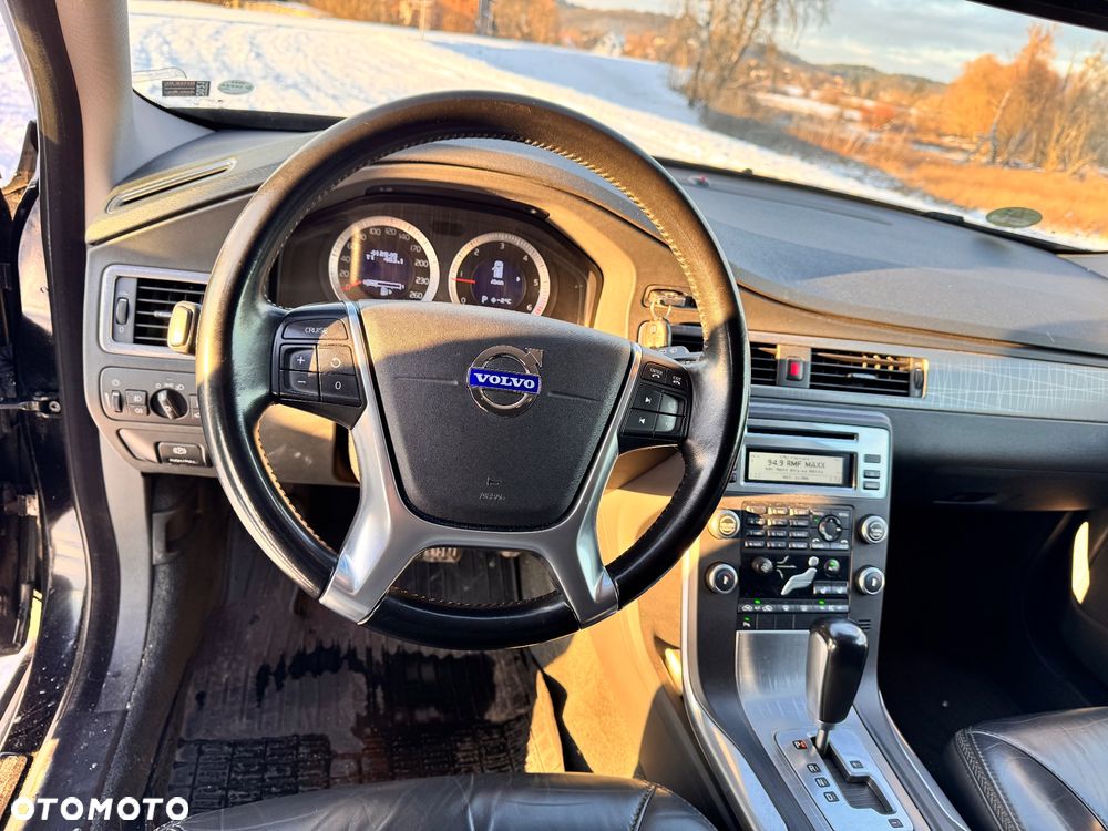 Volvo XC 70 - 19