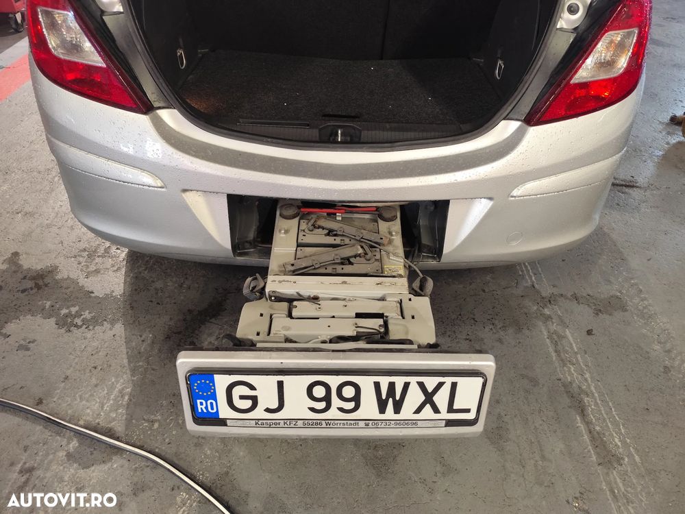 Opel Corsa 1.3 CDTI Cosmo - 13