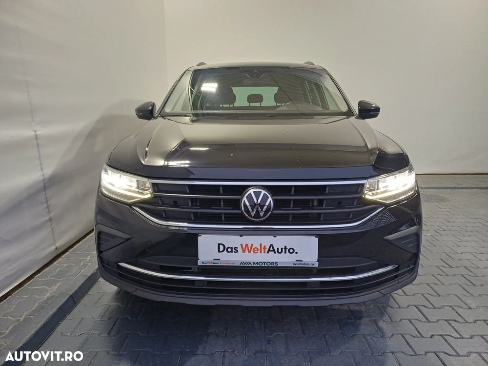 Volkswagen Tiguan 2.0 TDI SCR DSG 4Motion Life - 37