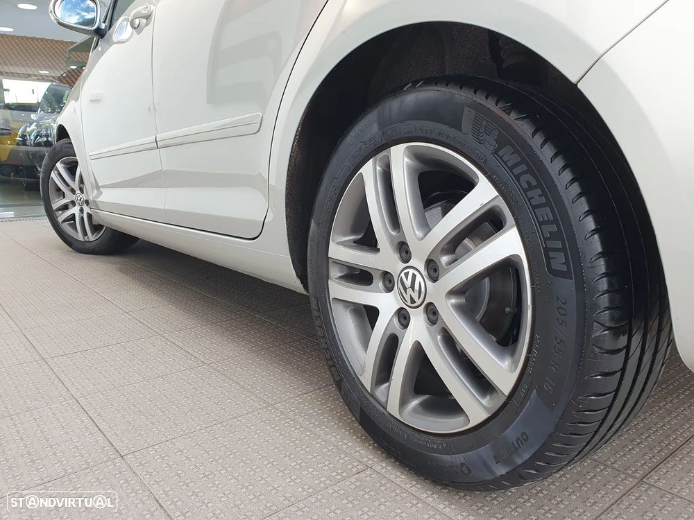 VW Golf Plus 1.4 TSi Confortline DSG - 14