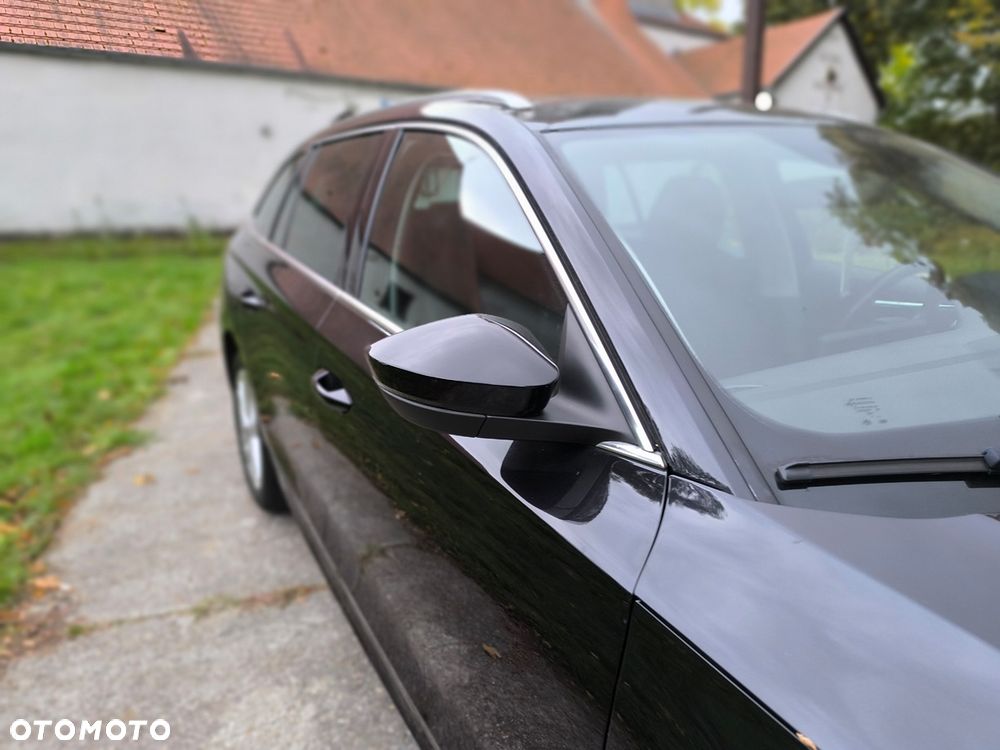 Skoda Octavia 1.5 TSI Scout First Edition - 20