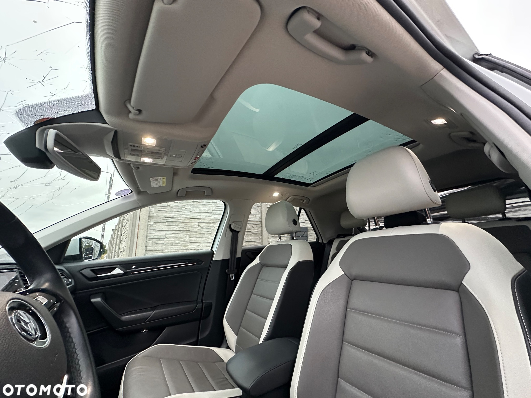Volkswagen T-Roc 2.0 TSI 4Motion Premium DSG - 18