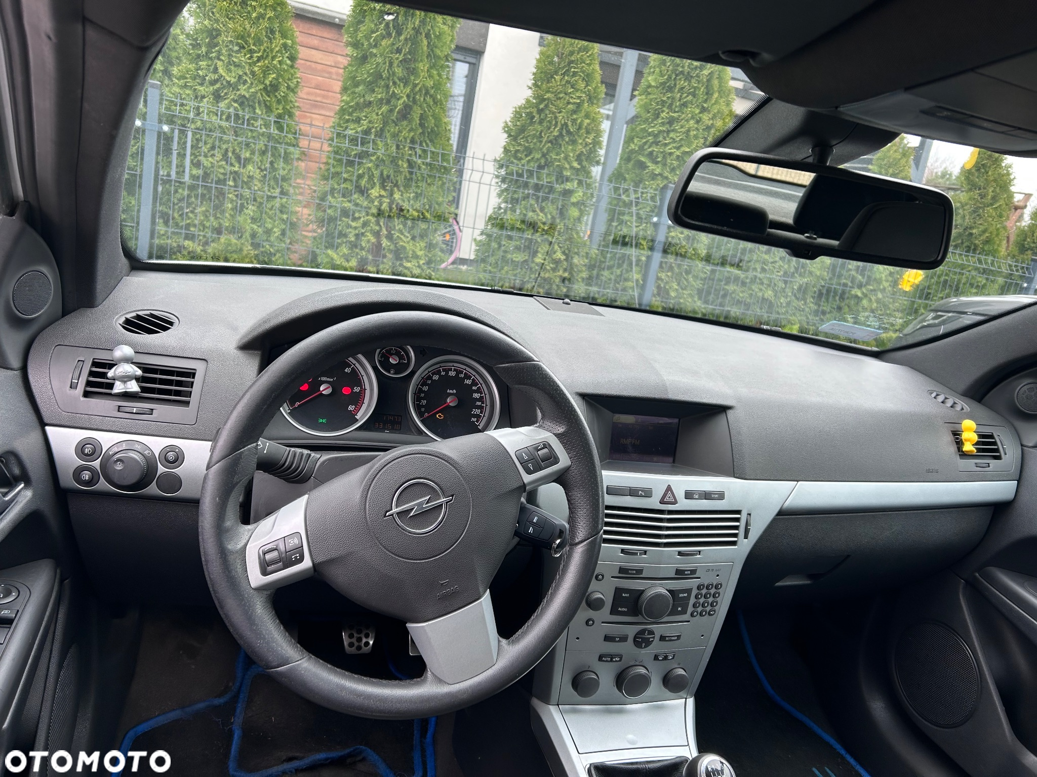 Opel Astra III GTC 1.7 CDTI Sport - 20