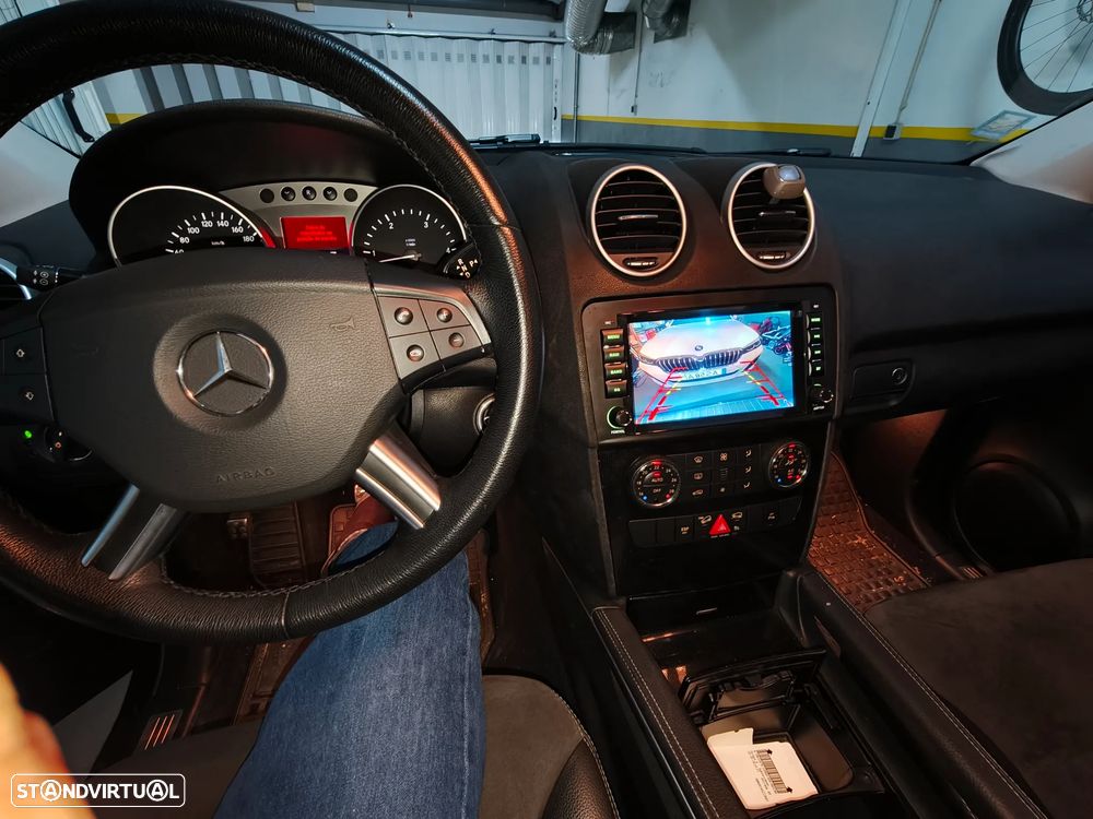 Mercedes-Benz ML 320 CDi - 8