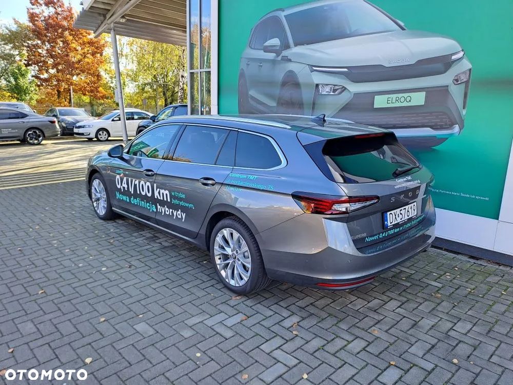 Skoda Superb 1.5 TSI Plug-in Hybrid Edition 130 DSG - 2