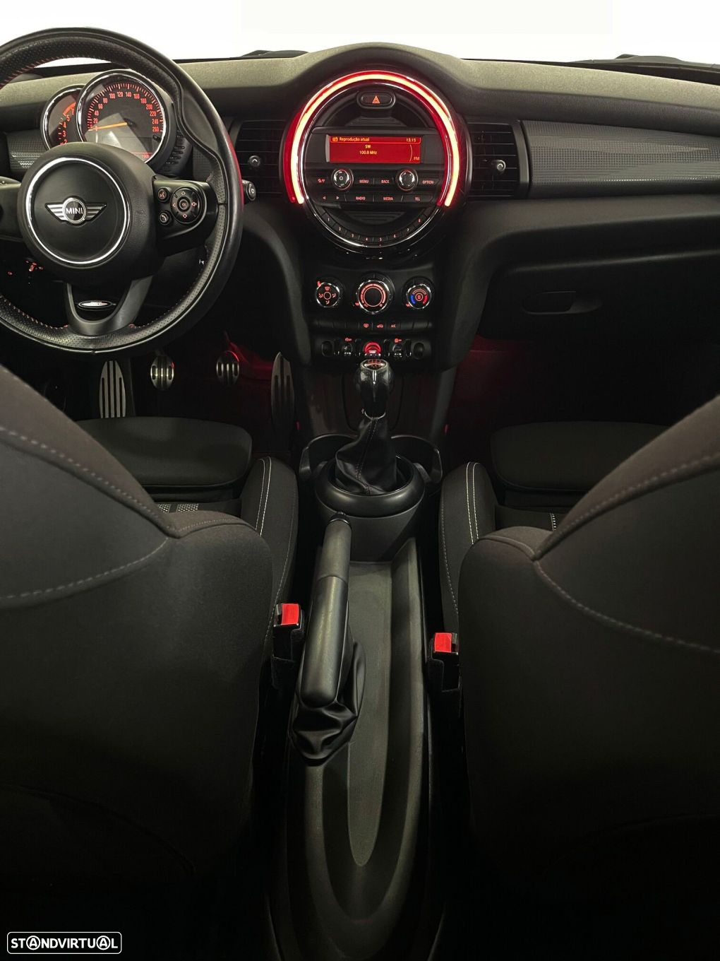 MINI 3 Portas Cooper D - 25