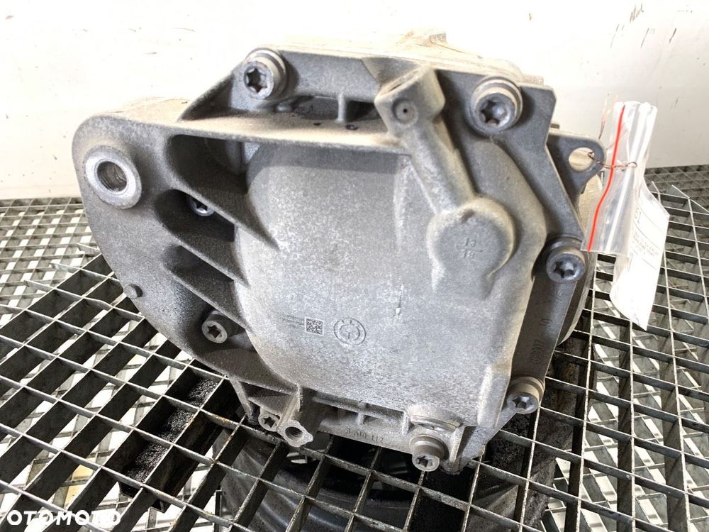 MOST DYFER TYŁ  BMW 5 (G30, F90) 2016 - 2022 530 e Plug-in-Hybrid 135 kW [184 KM] Hybryda silnik - 3