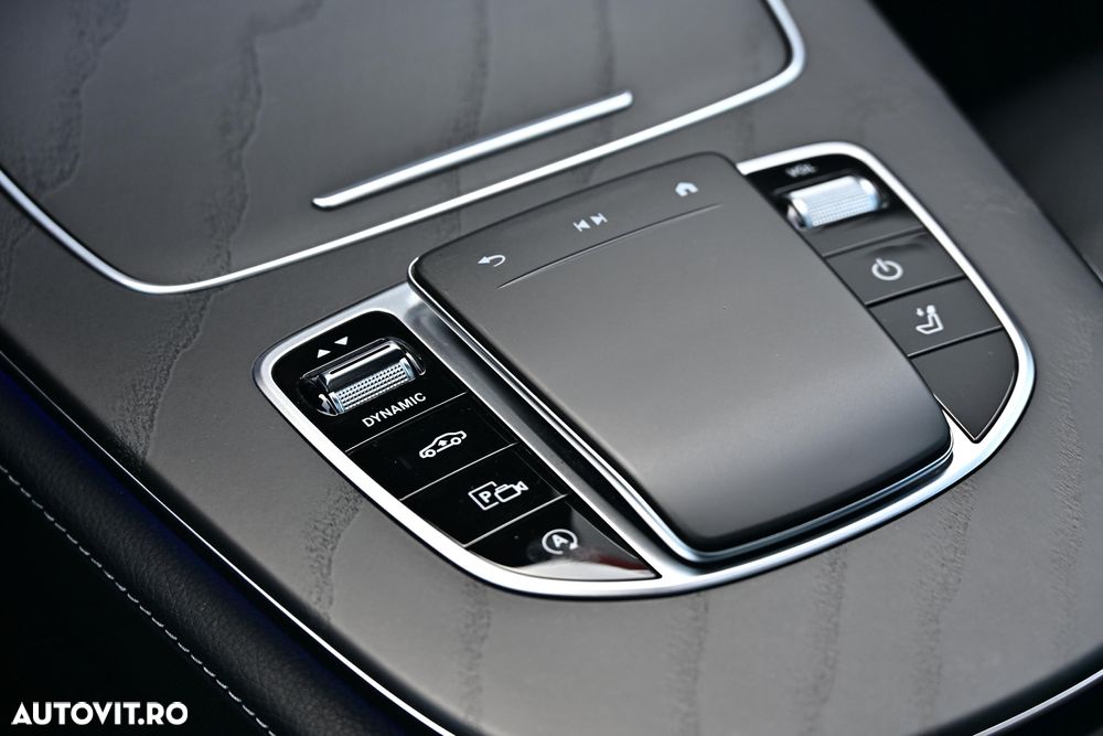 Mercedes-Benz E 450 4MATIC Aut - 25