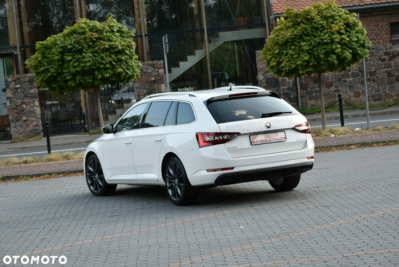 Skoda Superb 2.0 TDI DSG Style - 6