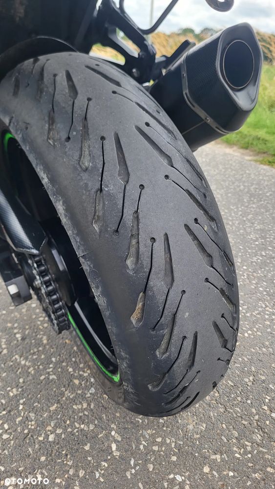 Kawasaki ZZR - 17