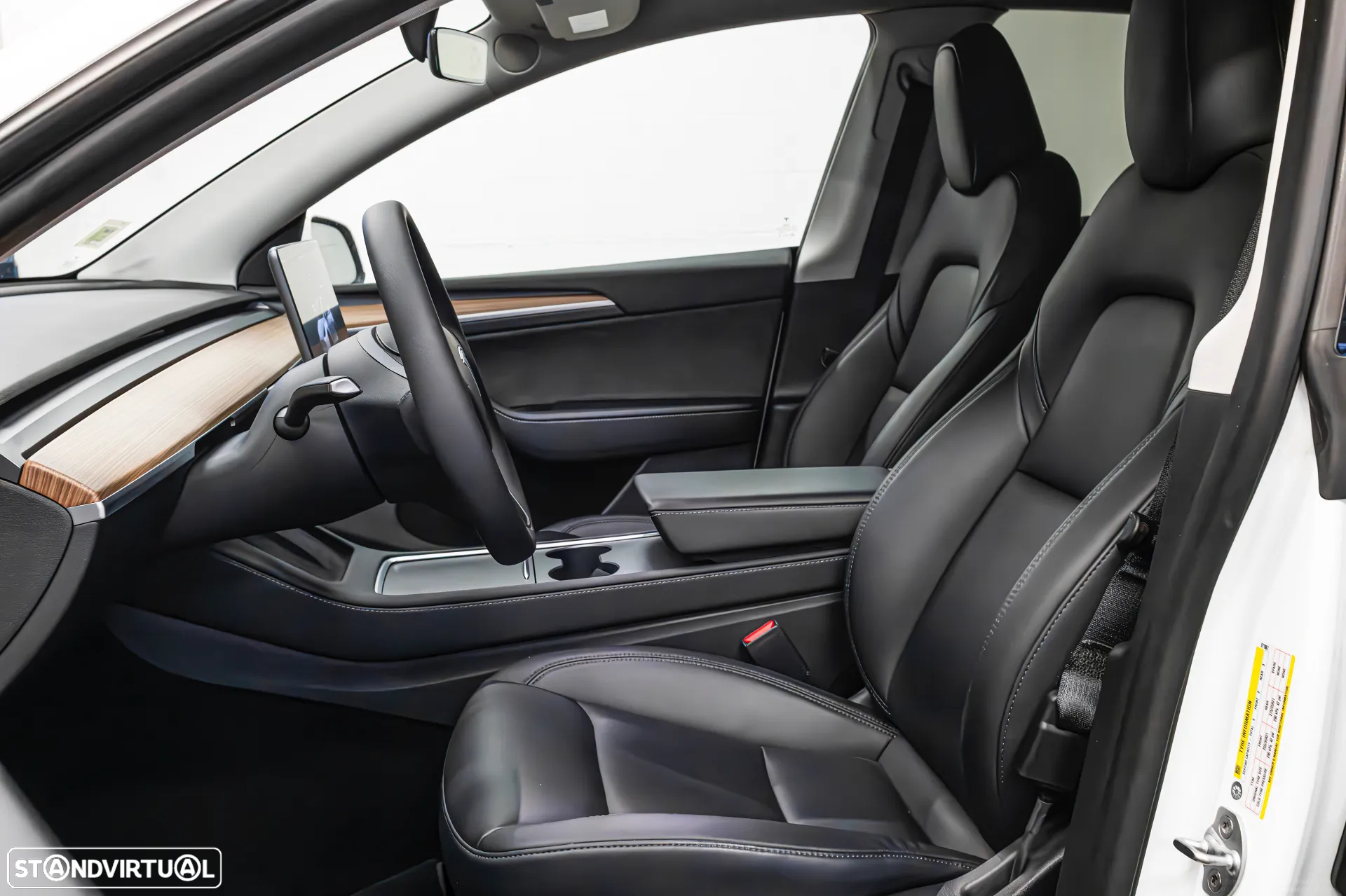 Tesla Model Y Performance Tração Integral - 9