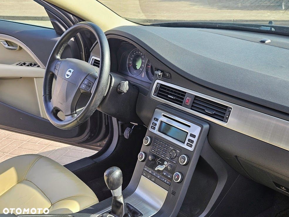 Volvo S80 2.4D5 Momentum - 13